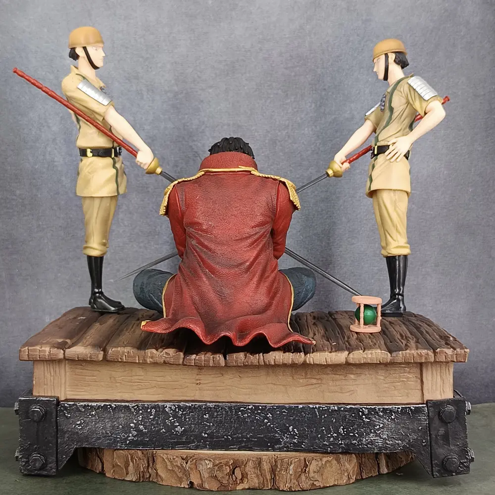 Figurine -Gold D. Roger Exécution Loguetown - 26cm